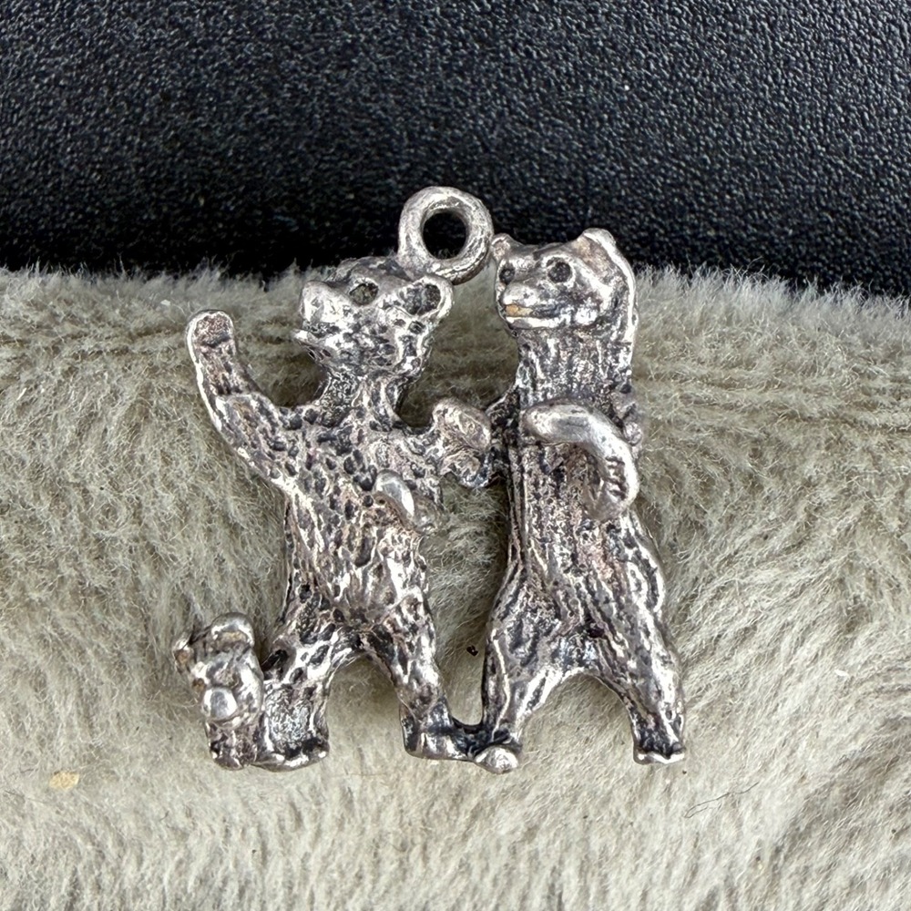 Vintage Estate Three Bears Charm Pendant Silver Tone 0.75in